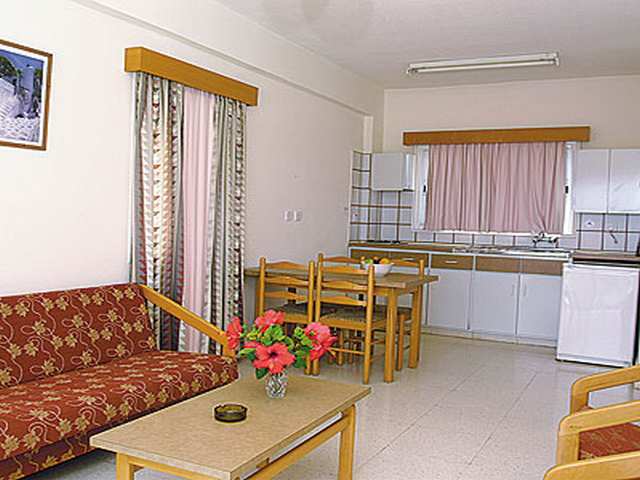 Kokkinos Boutique Hotel โปรทาราส ภายนอก รูปภาพ