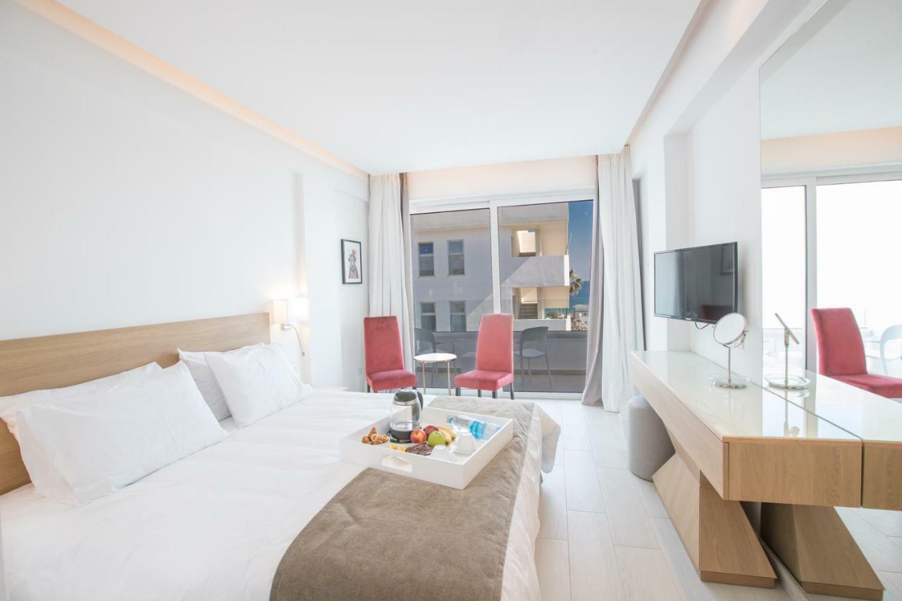 Kokkinos Boutique Hotel โปรทาราส ภายนอก รูปภาพ