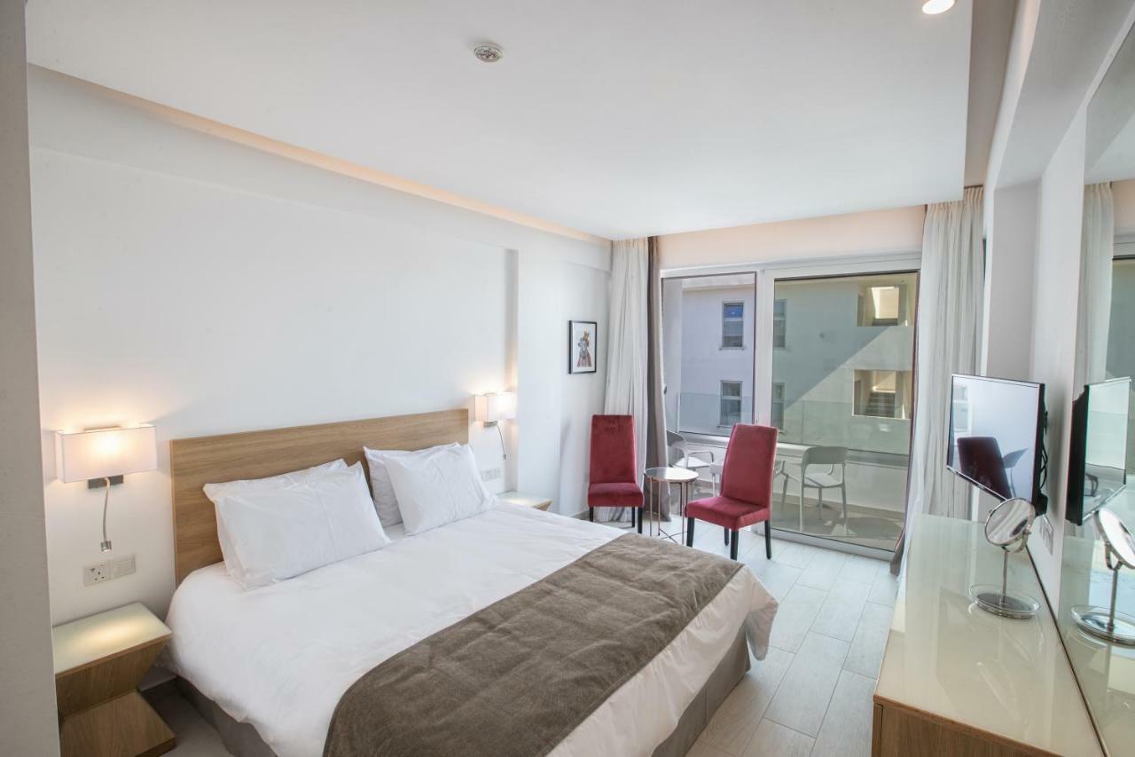Kokkinos Boutique Hotel โปรทาราส ภายนอก รูปภาพ