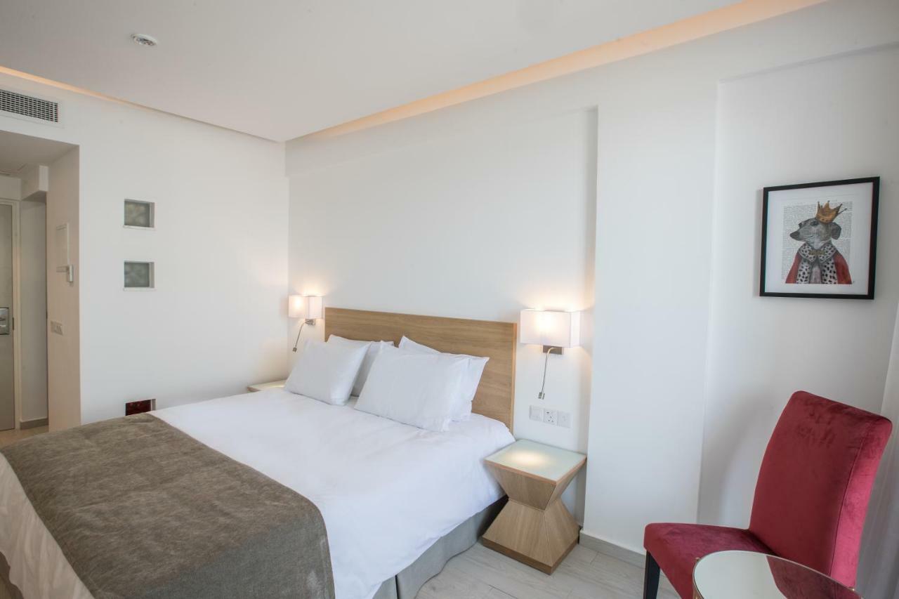 Kokkinos Boutique Hotel โปรทาราส ภายนอก รูปภาพ